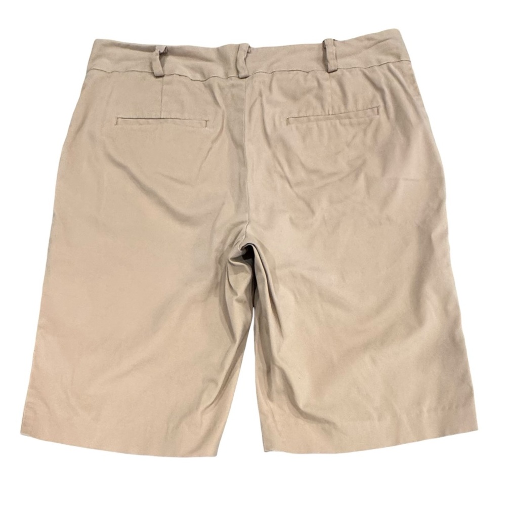 The Perfect Short Size 6 Light Khaki Stretch 10.5” Chino Bermuda Shorts - Picture 4 of 7